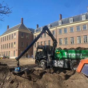 Teeuwen Infra Elektrische Knijperauto (2)